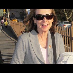 Meet your Posher, Jean